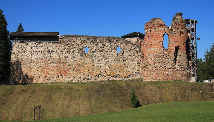 vastseliina linnus võrumaa